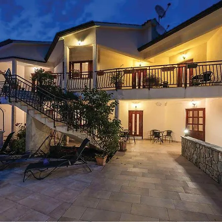 Front In Labin With Sauna Appartement Drenje (Istria)