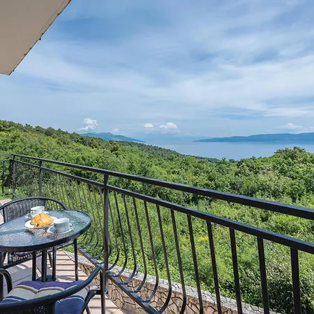 2 Bedroom Beautiful In Labin Appartement Drenje (Istria)