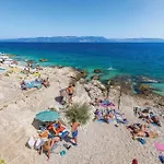 Front In Labin With Sauna דירה